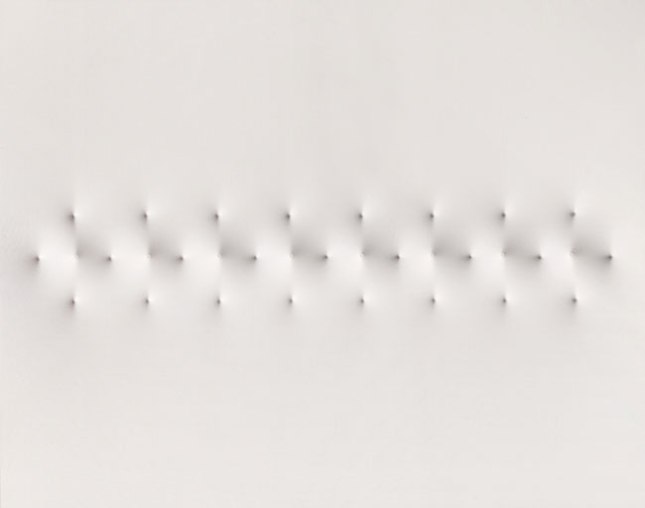 Геннадий Кацов СЛОВОСФЕРА №53 Энрико Кастеллани, «Superficie bianca» (1969) Геннадий Кацов СЛОВОСФЕРА №53 Энрико Кастеллани, «Superficie bianca» (1969)